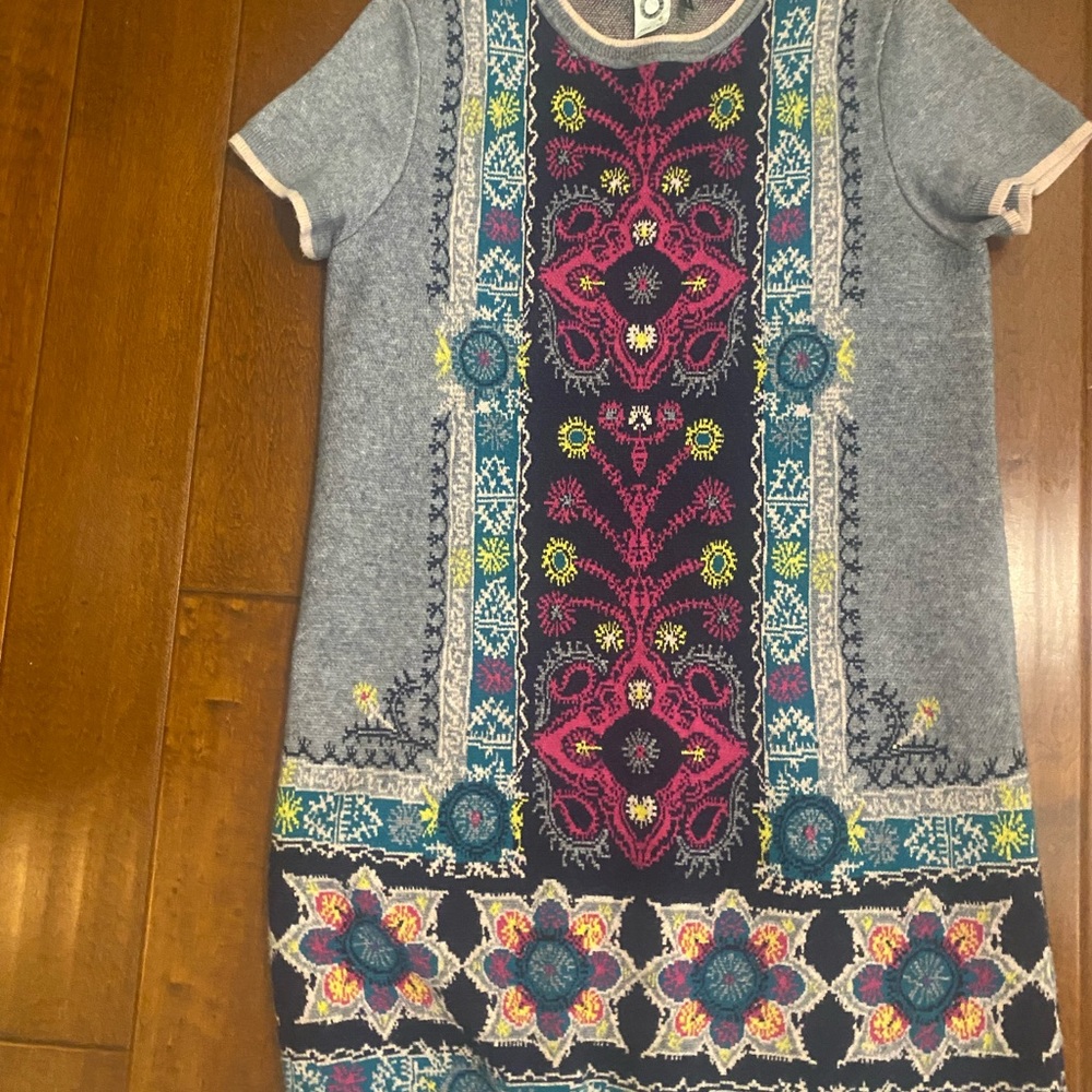 Anthropologie size medium like new Akemi Kin dress